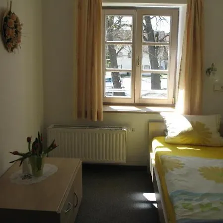 Otel Hotel-gasthof Zum Wendelwirt 3*