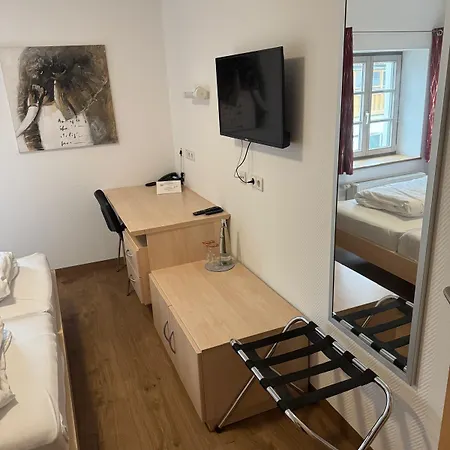 Hotel Hotel-gasthof Zum Wendelwirt 3*
